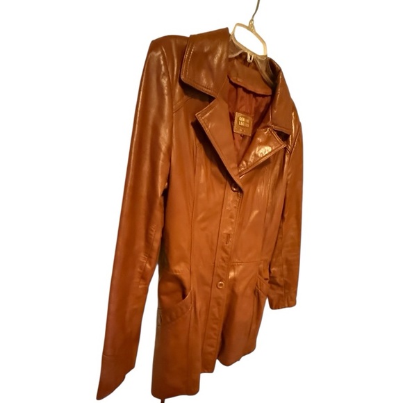 Vintage Leather Belted Jacket as is - Picture 4 of 8